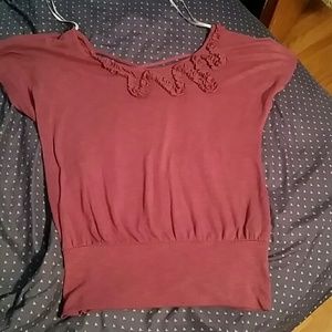 Short sleeve pink/purple sweater